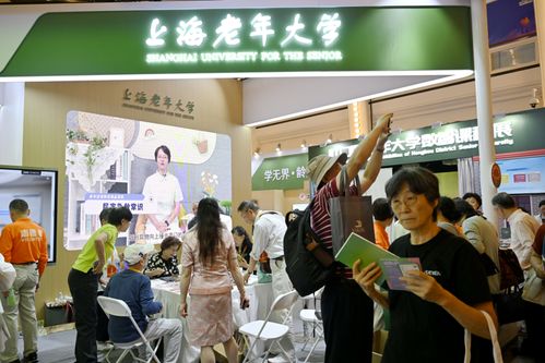 打通“最后一公里”，上海老年大學以提質擴容點亮銀發教育新篇章
